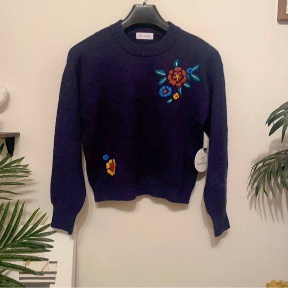 Lost + Wander Sweet Bouquet Pullover Sweater Navy Floral Size Small NWT - Picture 2 of 5